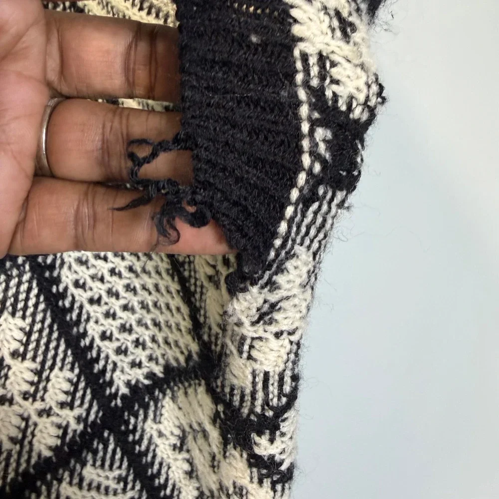 mi ami Black White Diamond‎ Knit Fringe Cardigan Poncho Wrap GK459 SM